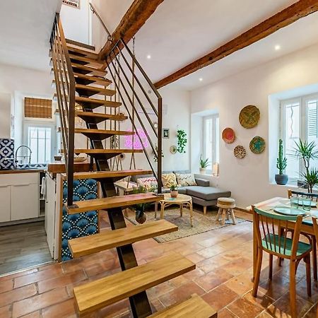 Ciotat Colada Beau Duplex Atypique A 50 M Du Port Classe 3 Etoiles La Ciotat Exterior photo