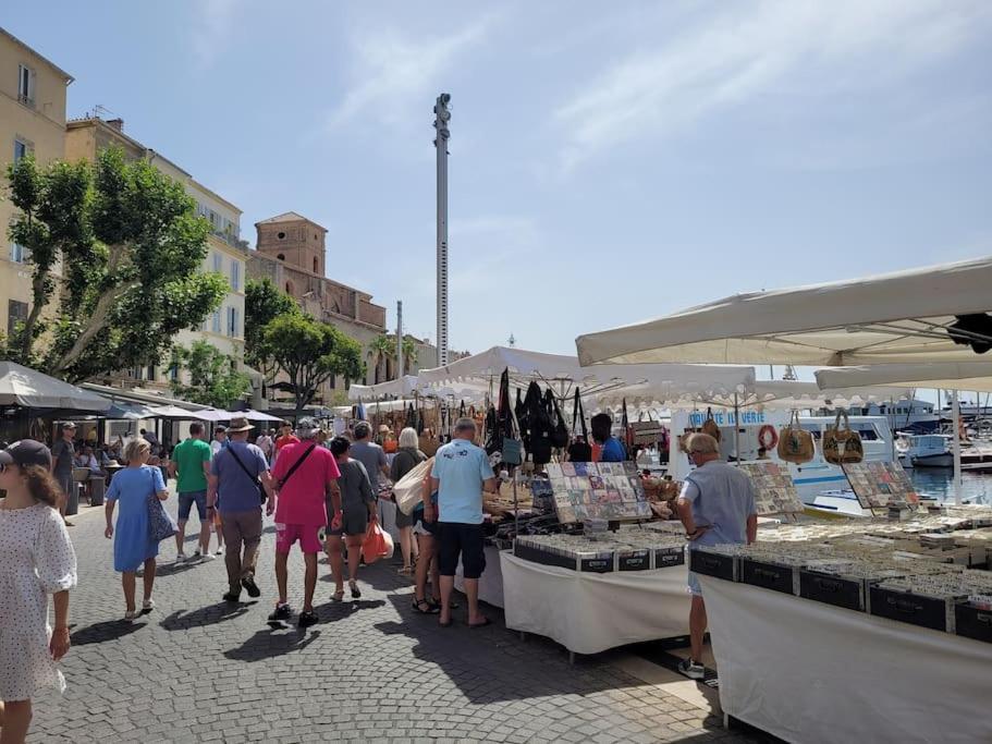 Ciotat Colada Beau Duplex Atypique A 50 M Du Port Classe 3 Etoiles La Ciotat Exterior photo