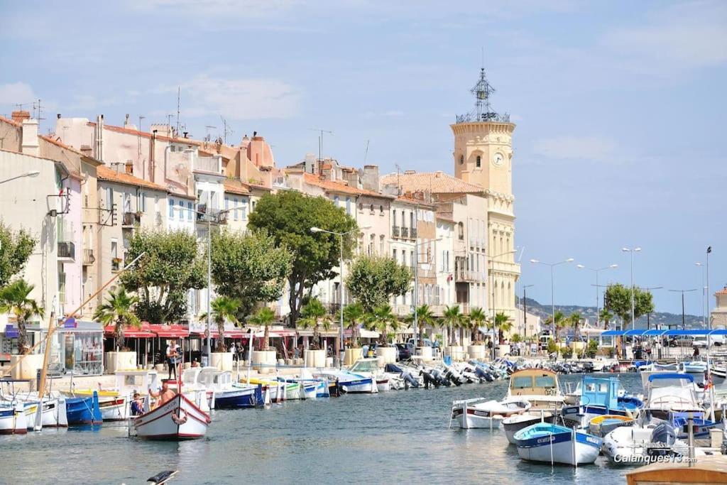 Ciotat Colada Beau Duplex Atypique A 50 M Du Port Classe 3 Etoiles La Ciotat Exterior photo