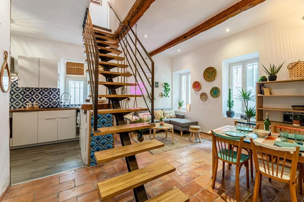 Ciotat Colada Beau Duplex Atypique A 50 M Du Port Classe 3 Etoiles La Ciotat Exterior photo