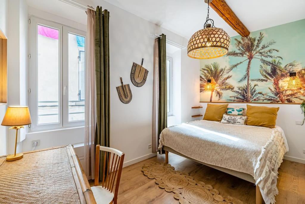 Ciotat Colada Beau Duplex Atypique A 50 M Du Port Classe 3 Etoiles La Ciotat Exterior photo